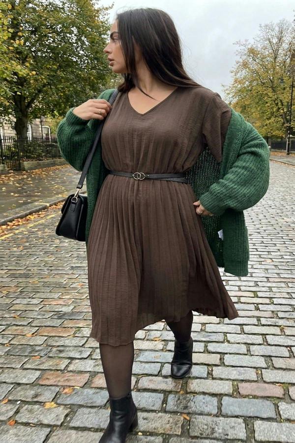 Elidi Short Sleeve Pleated Midi Dress With Waist Belt - Choc Brown