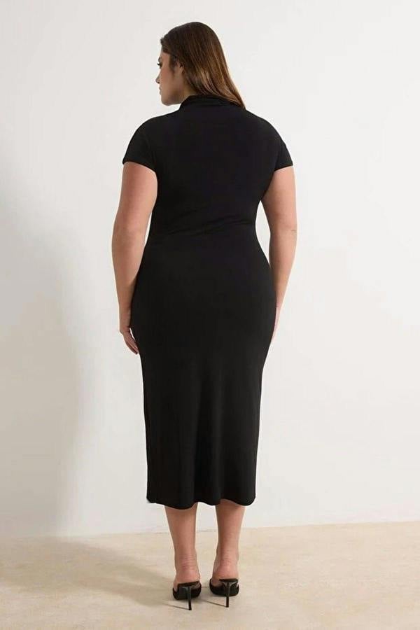 WOVCOR High Neck Knot Detail Midi Knitted Plus Size Dress