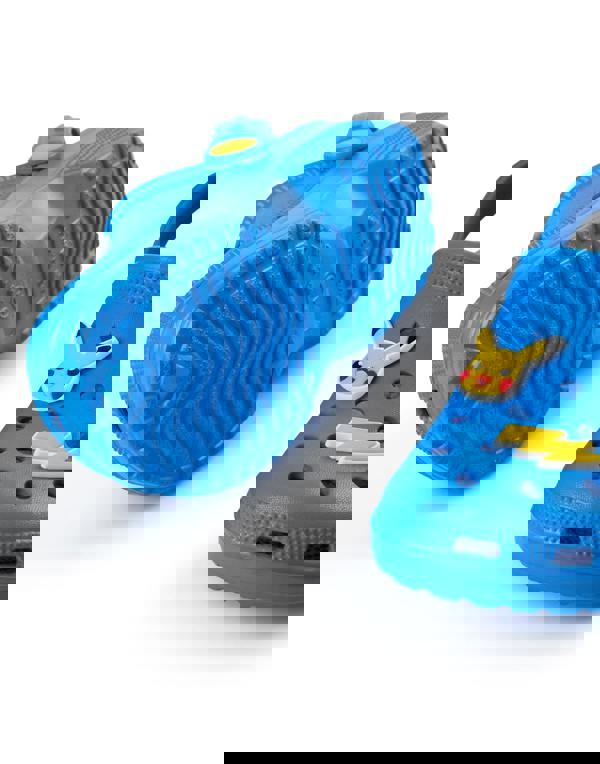 Pokemon Unisex Kids Blue Multi Badge Clogs