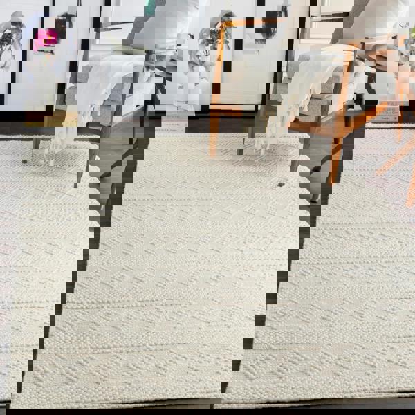 Livabliss Hygge-Hand Woven White Wool Cottage Rug