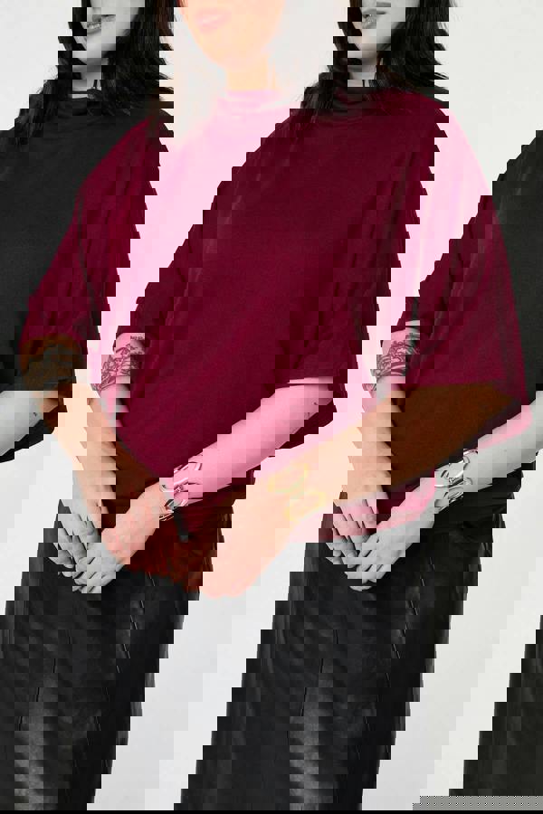 Red | Curve Button Back Relaxed Knit Top