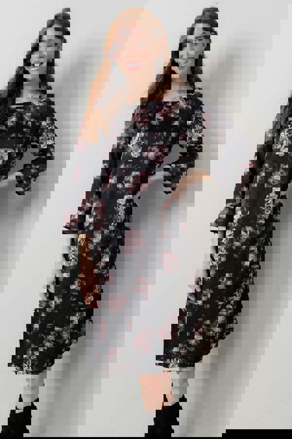 Lily & Me Lotty Fluted Sleeve Shift Dress Black