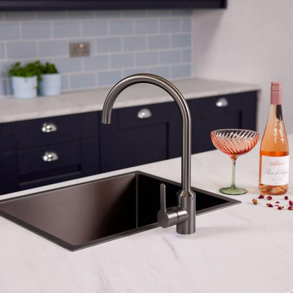 Flode Bryne | Single Lever Kitchen Sink Mixer Tap with Swivel Spout | Gun Metal Finish
