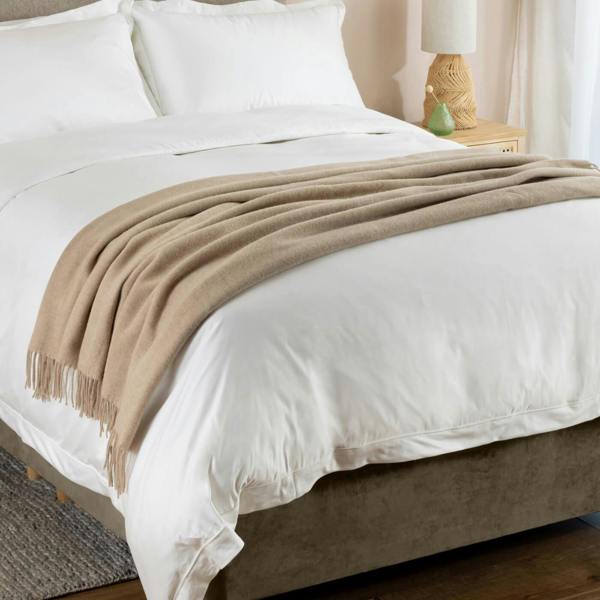 Natural Wool With Cashmere Throw detail view | Soak and Sleep