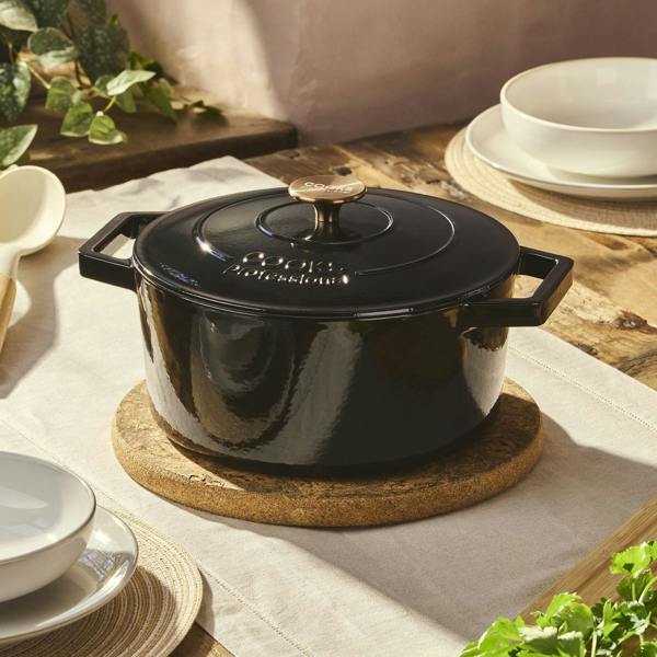 Cooks Professional 26cm Cast Iron Casserole | Black
