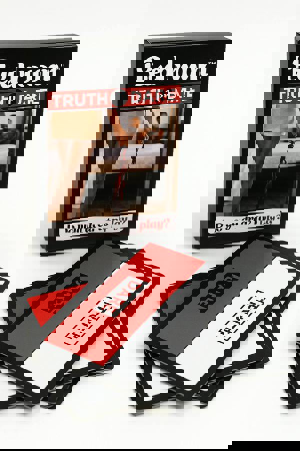 smartbies Bedroom Truth or Dare Card Game – The Ultimate Intimate Couples Game, Perfect For Date Night