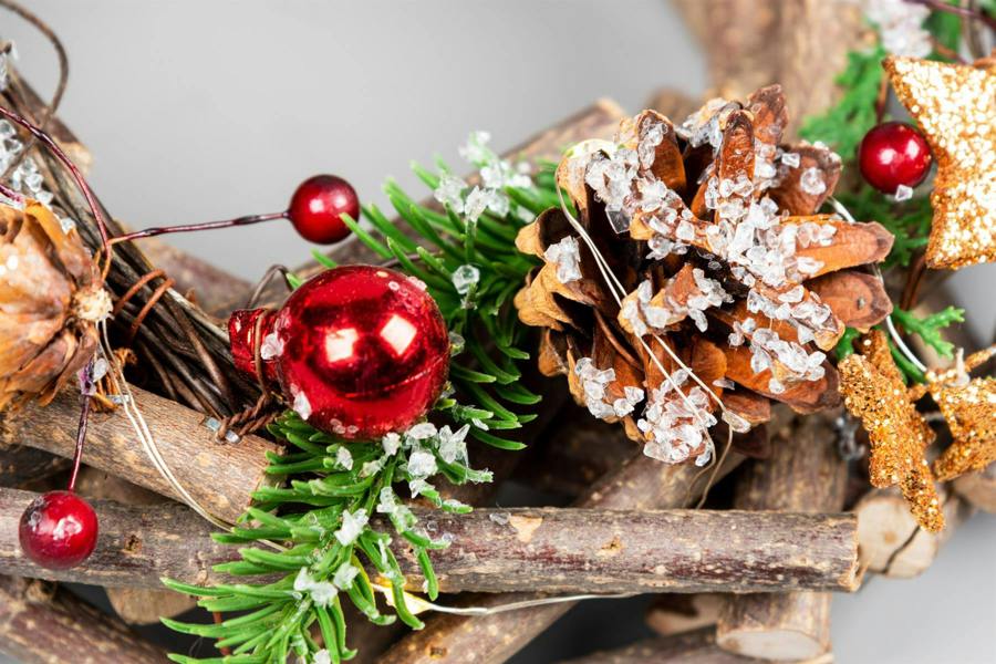22cm Battery Operated LED Twig Wreath in Red and Brown with Warm White Lights image 3