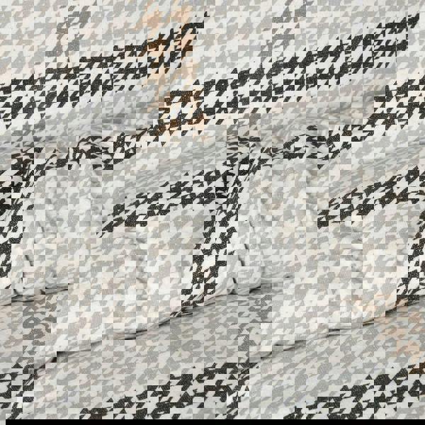 Smart Living Luxury Hounds tooth Check Brushed Cotton Duvet Cover Set - Easy Care Bedding - Natural