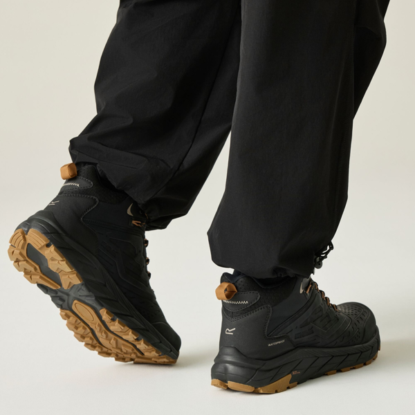 Regatta Mens Derino Mid Cut Walking Boots - Black/Rubber