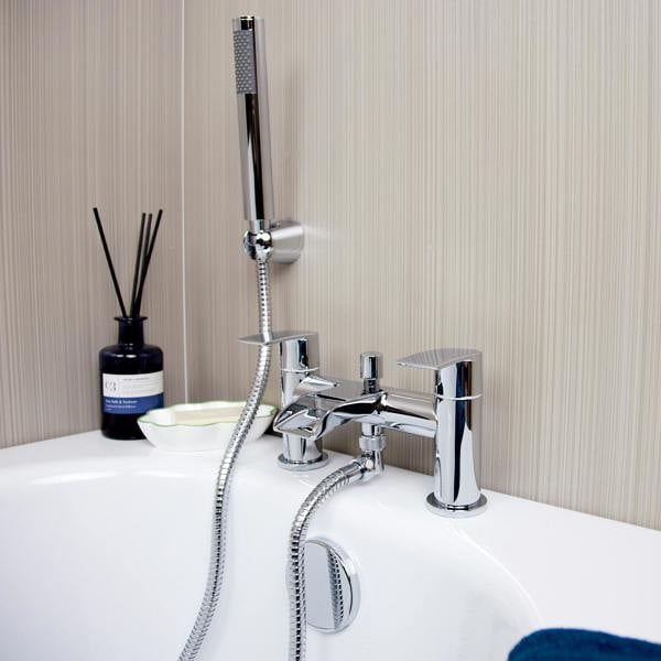 Flode Femund | Bath Shower Mixer | Including Handset and Holder | Chrome