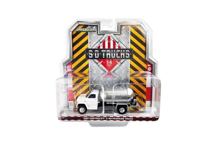 MCSlots 1982 Chevrolet C-60 Propane Truck Armstrong Propane Co 1:64 Greenlight 45140B
