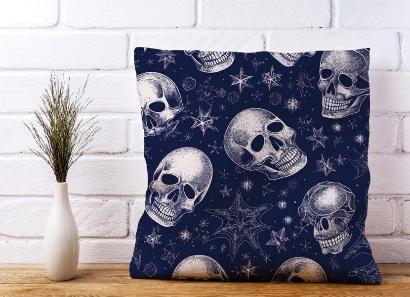 Warren Reed Evening Skulls And Stars Cushions