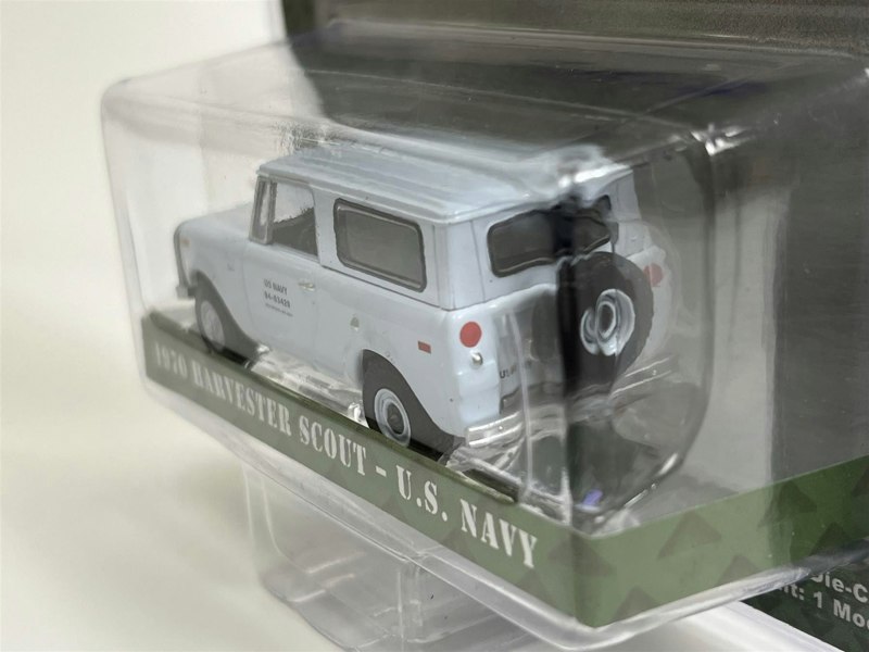 Greenlight 1970 Harvester Scout US Navy 1:64 Scale Greenlight 61040D