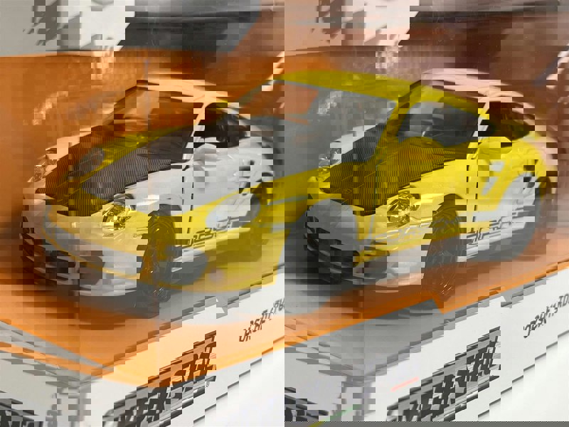 Jada Porsche Hyperspec 911 Turbo 997 2007 Yellow 1:24 Scale Jada 35493