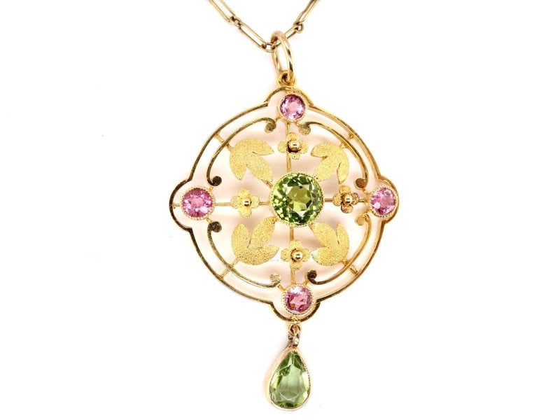 Edwardian peridot pendant