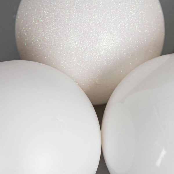 Shatchi White PVC Christmas Baubles Pack Sizes, Shatterproof 10cm Hanging Decorations for Tree and Home