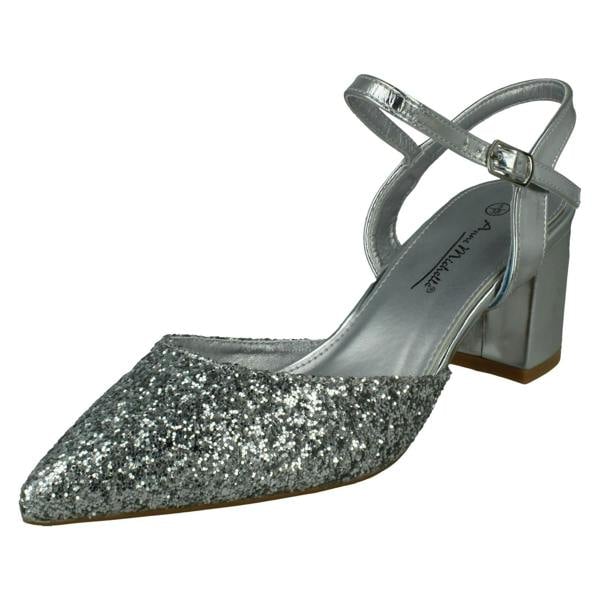 Anne Michelle Ladies Anne Michelle Mid Block Heel Closed Toe Sandals F90123