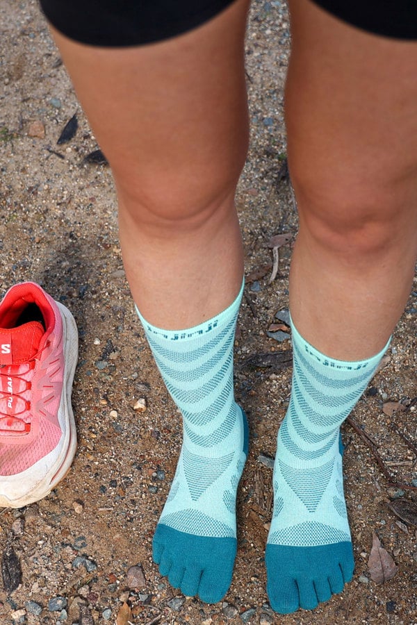 Injinji Women's Injinji Mid-Weight Ultra-Run Crew Length Toe Socks (INJ-WULTRA-CREW)