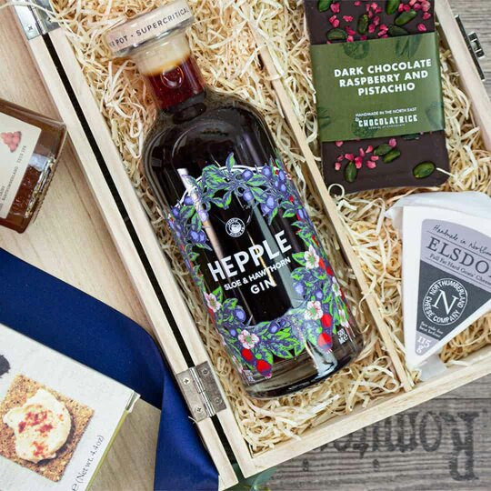 Heather and Bale Hepple Sloe Gin Hamper