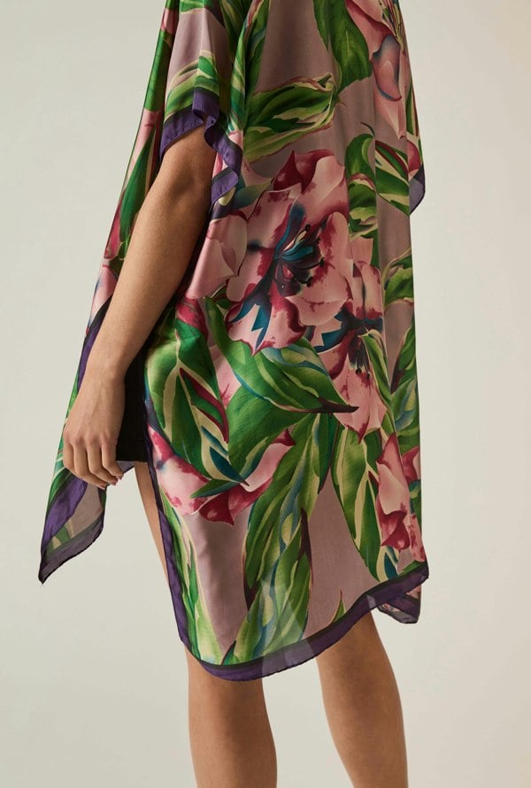 Green floral print kaftan with tropical design