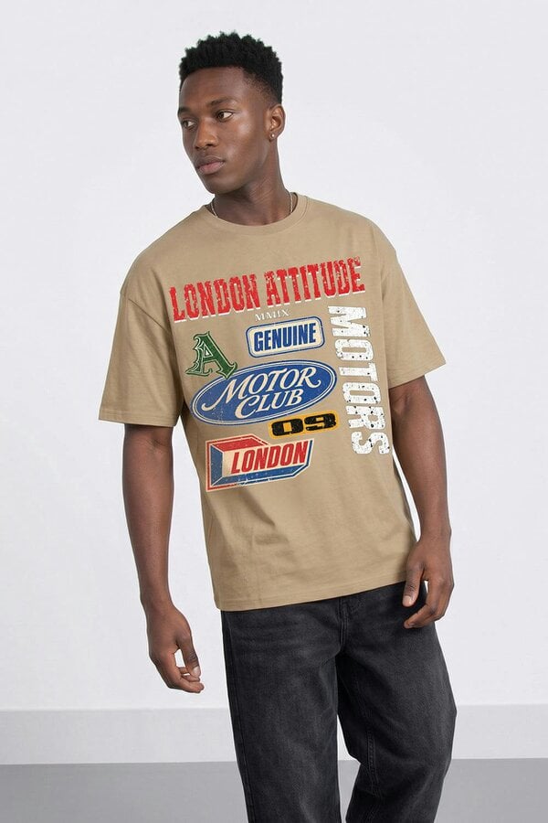 London Attitude Oversized Heavyweight Vintage Racing T-Shirt - Sand