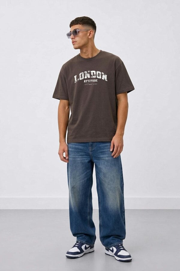 London Attitude Fearless Street Culture Oversized Heavyweight Graphic T-Shirt