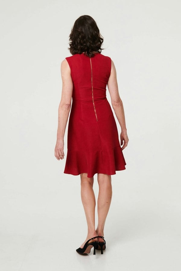 Red | Textured Sleeveless Short Skater Dress
