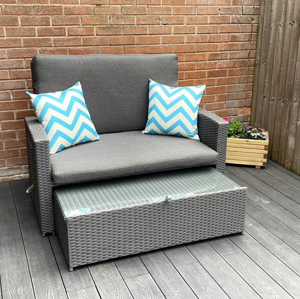 Outdoor Living Oasis 2 Seater Garden Patio Outdoor Rattan Furniture Sofa Sun Lounger Daybed