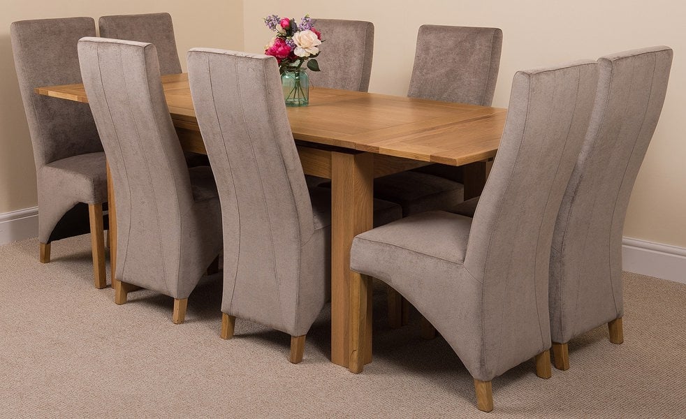 That's Furniture Richmond Medium Oak Extendable Dining Table with Lola Fabric Chairs