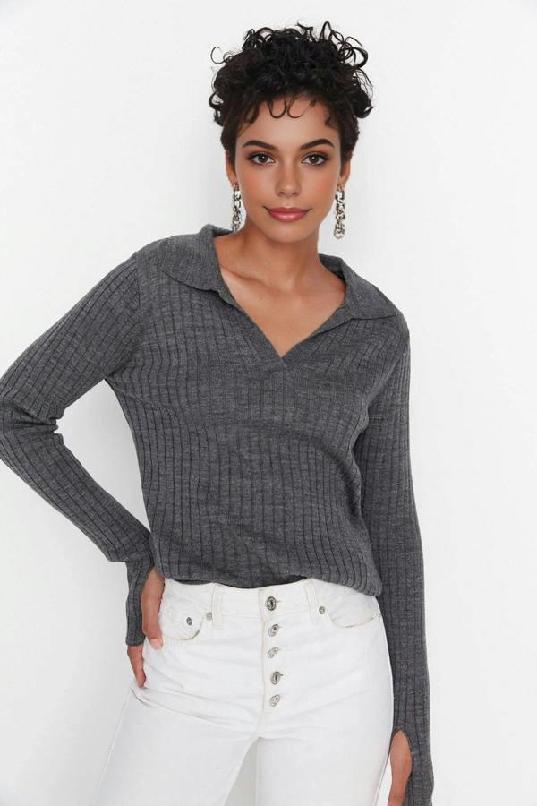 WOVCOR Polo Neck Knit Sweater with Finger Detail
