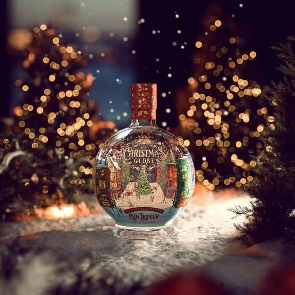Christmas Snow Globe Spiced Orange And Cranberry Gin Liqueur - lifestyle shot
