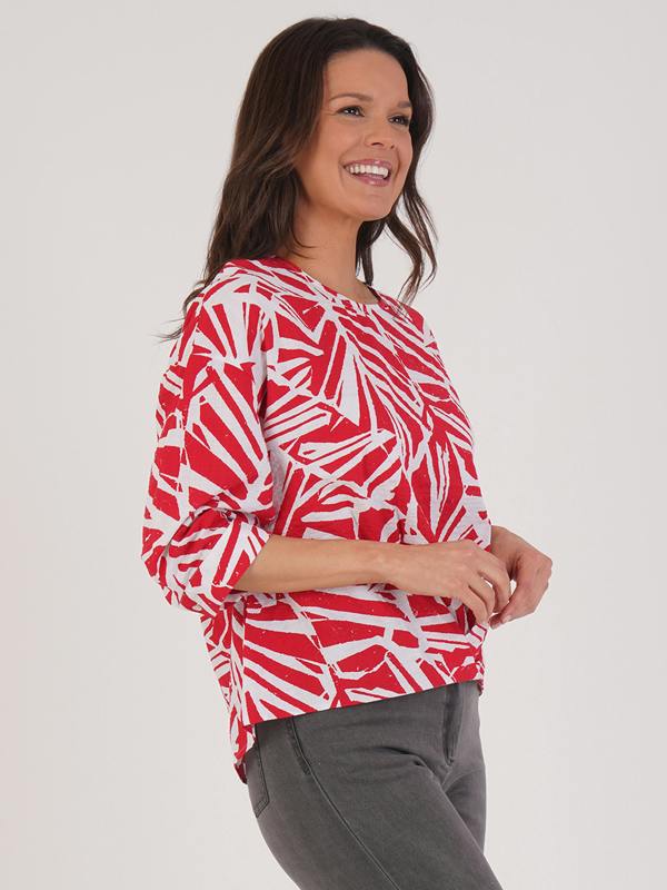 VIZ-A-VIZ Abstract Pleat Front Top