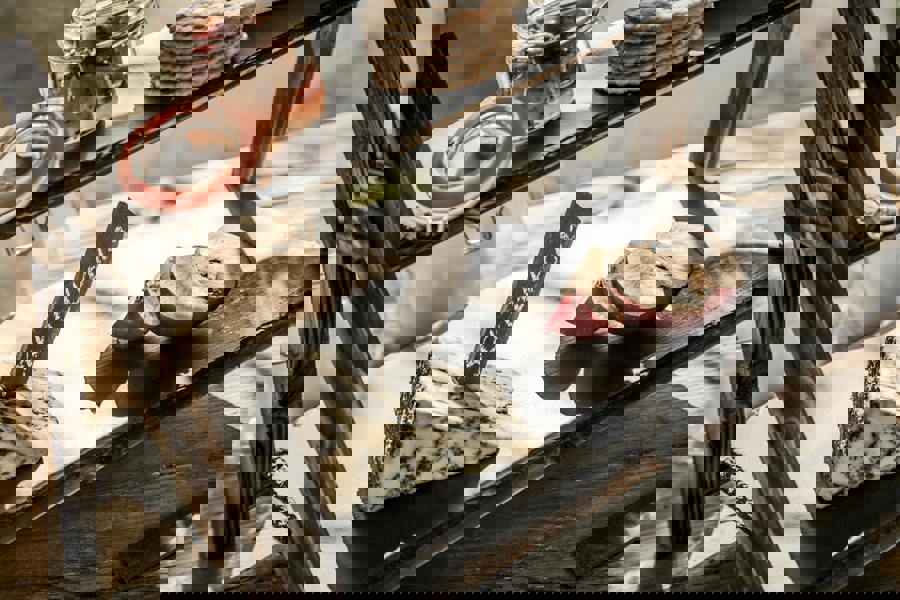 Artesà 2 Tier Slate & Wood Serving Stand, 40 x 30 x 25cm