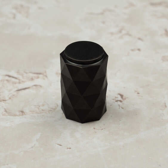 Handle & Home Dark Bronze Solid Brass Diamond Knurled Handle & Coordinating Knob