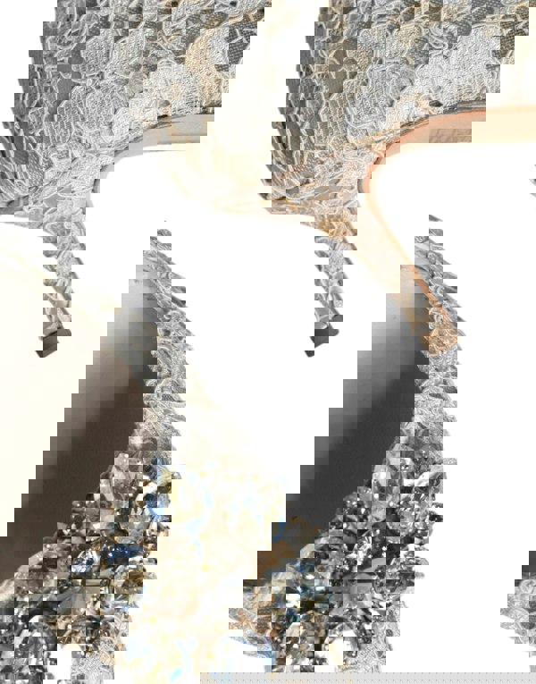 181826166.jpg