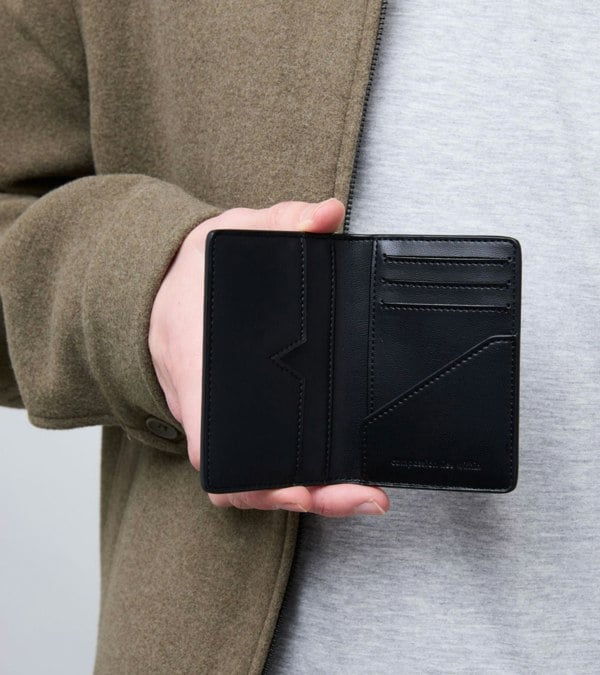 Votch Wilf Vegan Bio-Based Bamboo Bifold Wallet in Black