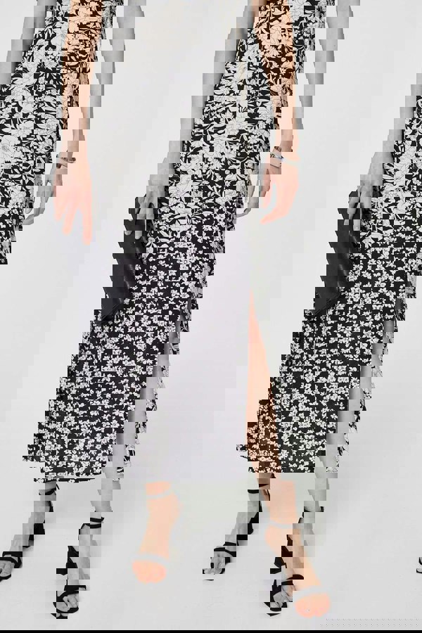 Black And White | Floral 1/2 Sleeve Midi Wrap Dress