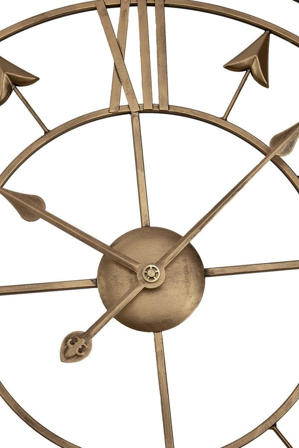 Living and Home Dia 60cm Elegant Gold Metal Roman Numerals Wall Clock