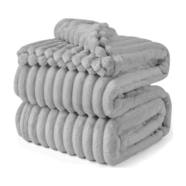 Velosso Faux Fur Chunky Cord Blanket