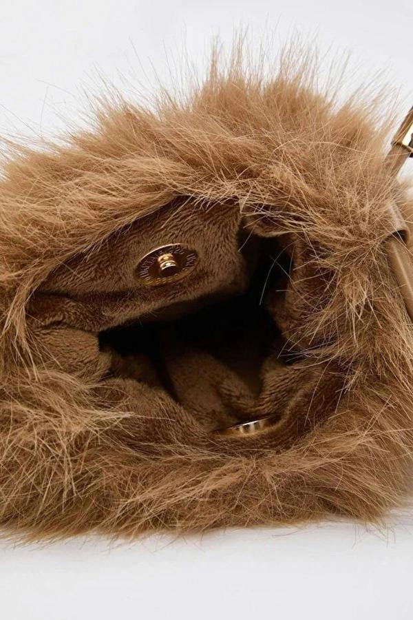 WOVCOR Faux Fur Crossbody Women's Shoulder and Phone Bag