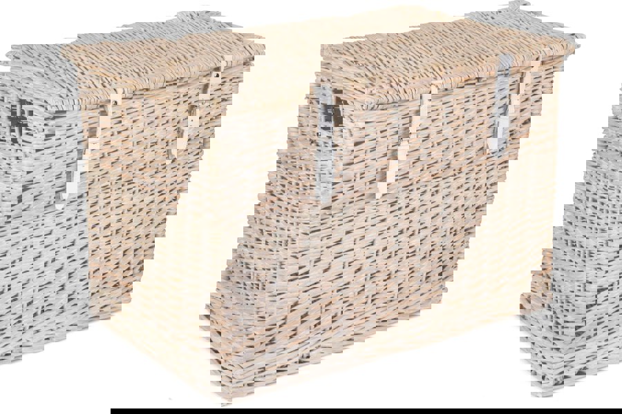 Wicker Picnic Baket with Lining