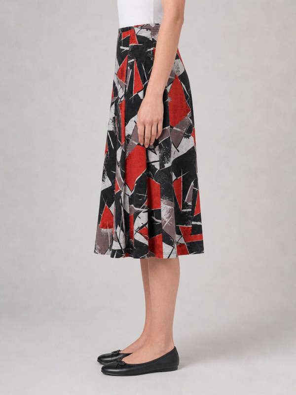 TIGI Arty Geometric Print 6 Panel Skirt. Short