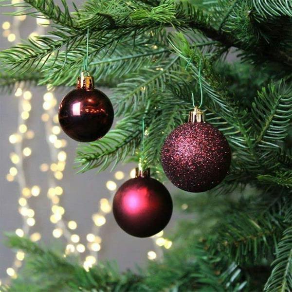 Shatchi 10cm Shatterproof Burgundy Christmas Baubles, Pack Sizes of 3 or 6 for Tree Decorations