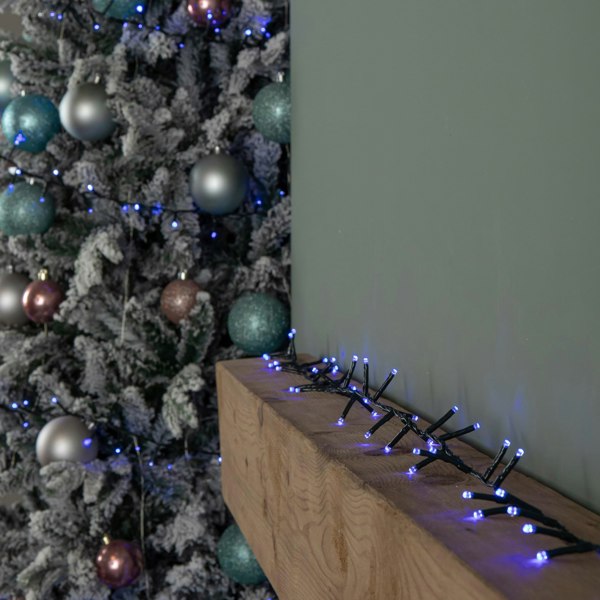 Samuel Alexander 15.5m 600 LED Colour Changing Christmas String Lights in White to Blue