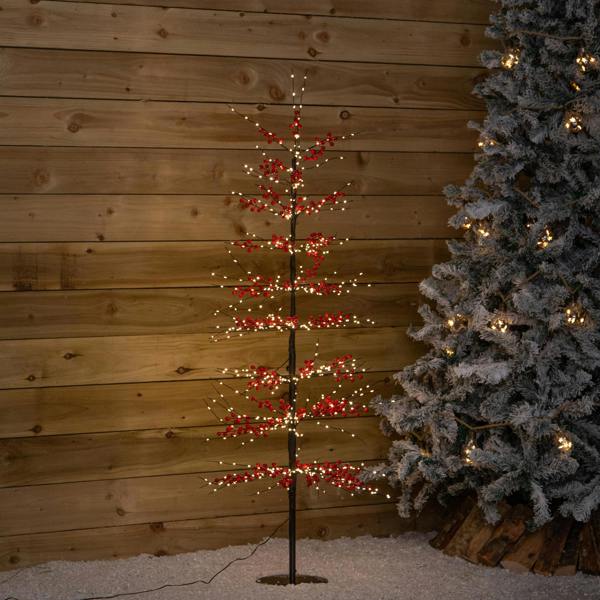 Samuel Alexander 1.5m Light up Red Berry Christmas Tree with 635 Warm White LEDs