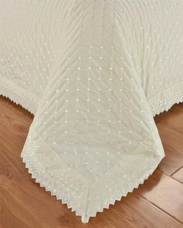 Richmond Ivory Bedspread Set 254x254cm
