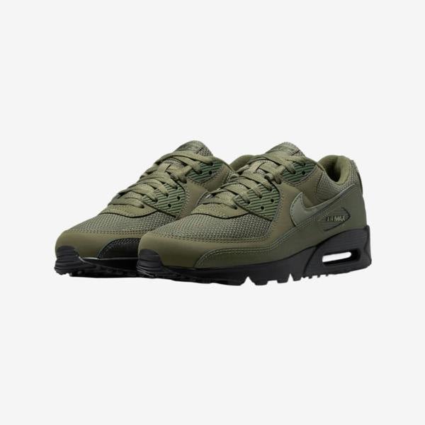Nike HQ3828-200 Sneakers   in  Black