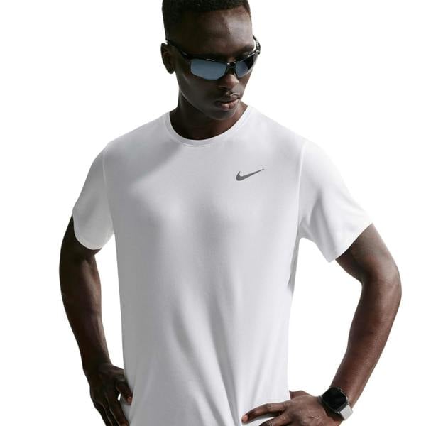 Nike Mens Miler Swoosh Reflective Detail T-Shirt - White - 