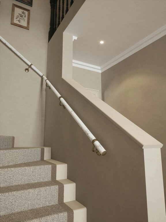 Handrails Direct Montford Soft White Marble Single Winder Handrail