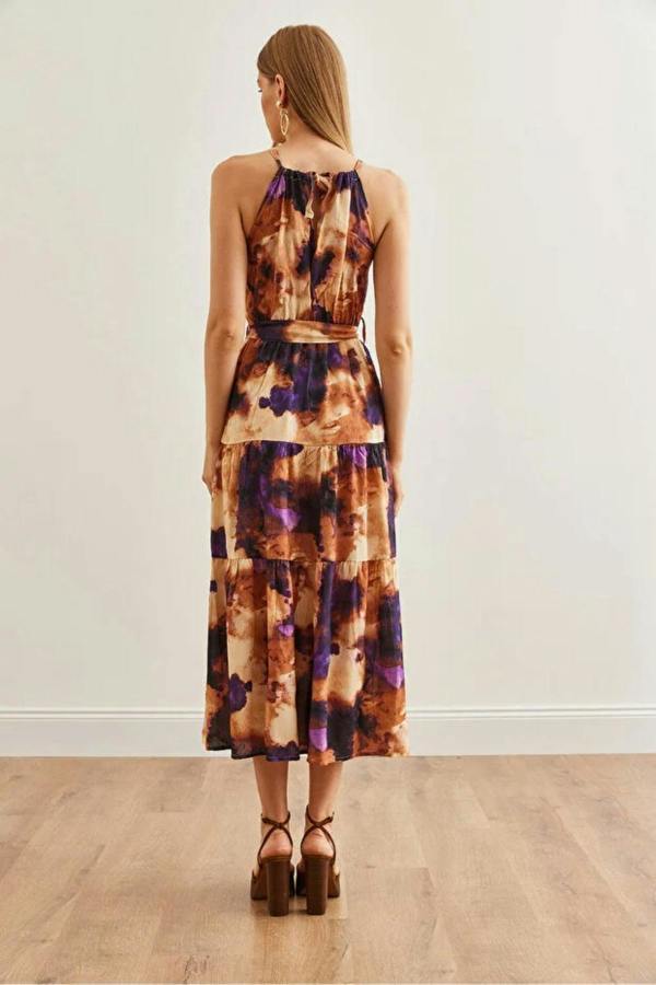 Hoxton Gal Halter Neck Belted Midi Dress